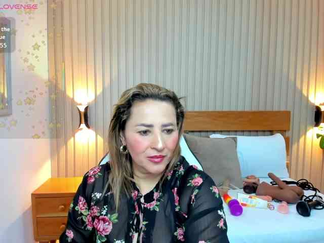luciana-ballesteros webcam