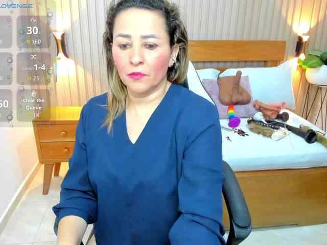 luciana-ballesteros webcam