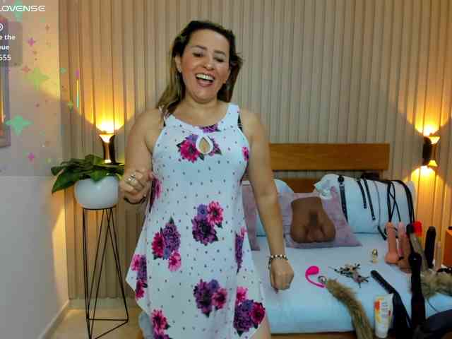 luciana-ballesteros webcam