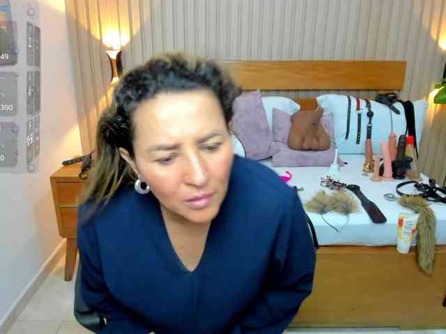 luciana-ballesteros webcam