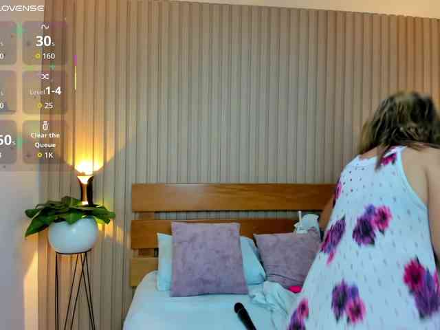 luciana-ballesteros webcam