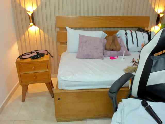 luciana-ballesteros webcam