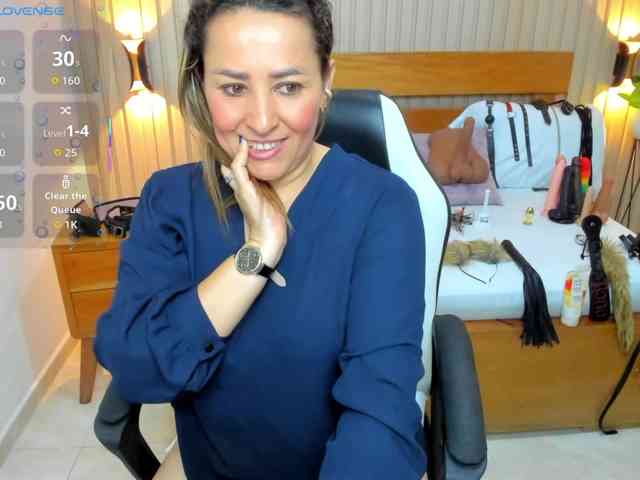 luciana-ballesteros webcam