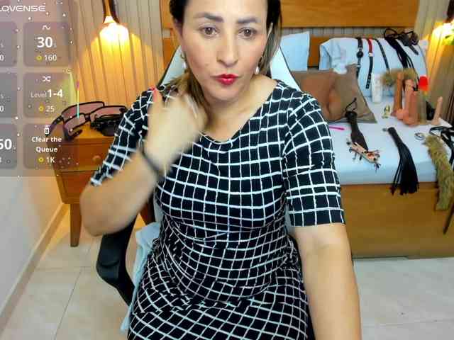 luciana-ballesteros webcam