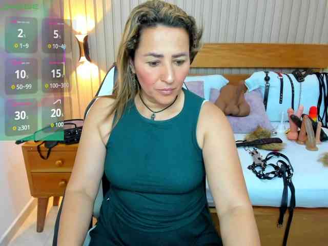luciana-ballesteros webcam