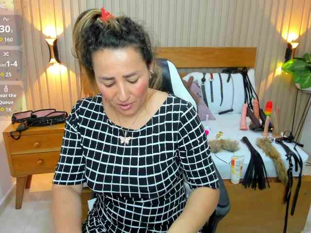 xxx chatroom Luciana-ballesteros