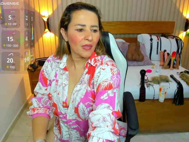 luciana-ballesteros webcam