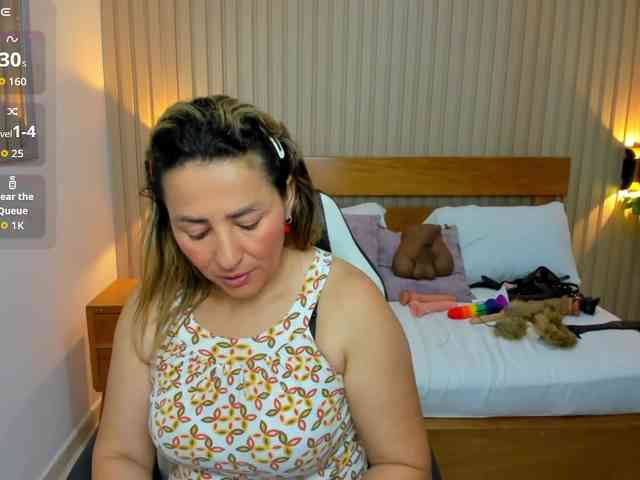luciana-ballesteros webcam