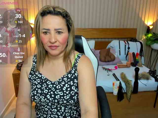 luciana-ballesteros webcam