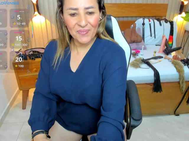 luciana-ballesteros webcam