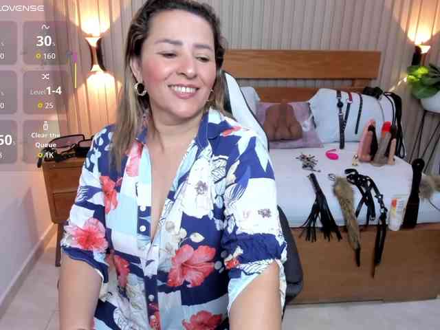 luciana-ballesteros webcam