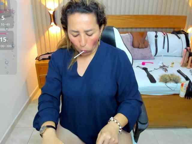luciana-ballesteros webcam