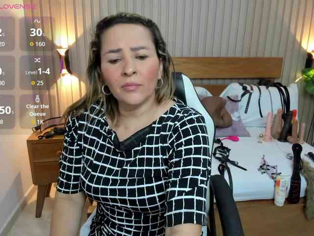 luciana-ballesteros webcam
