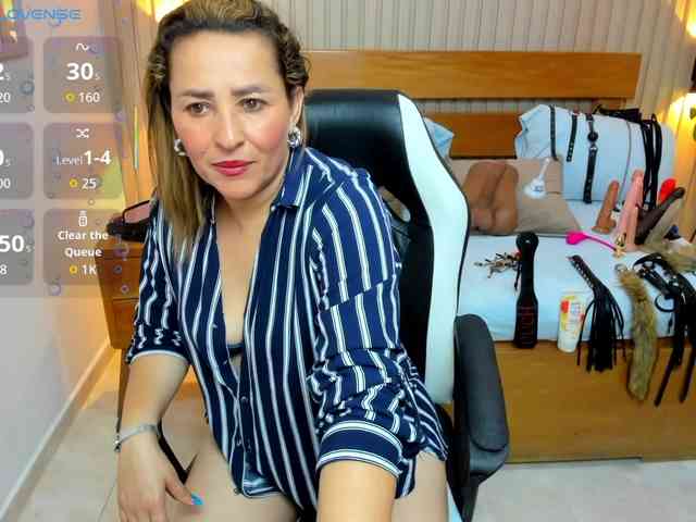 luciana-ballesteros webcam