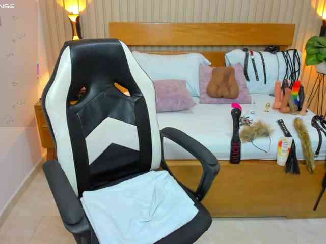 luciana-ballesteros webcam