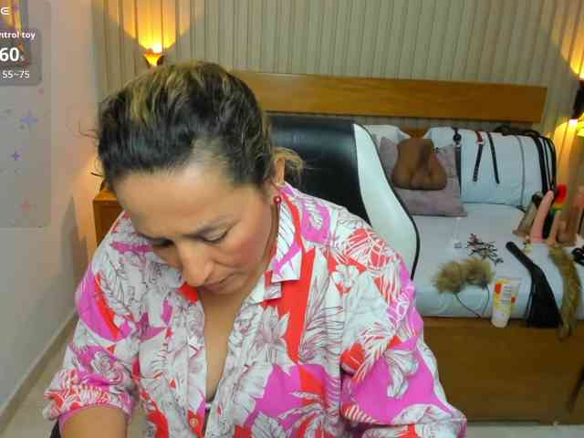 luciana-ballesteros webcam