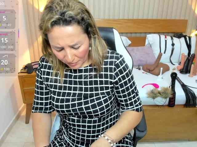 luciana-ballesteros webcam