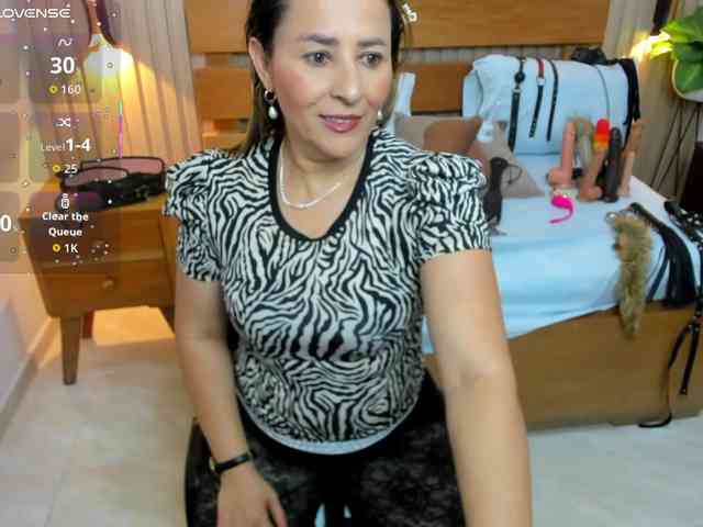 luciana-ballesteros webcam