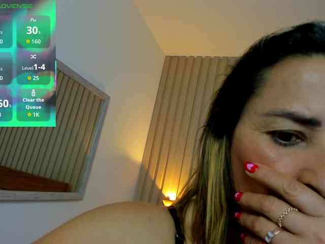 luciana-ballesteros webcam