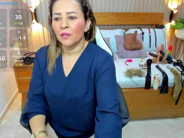 luciana-ballesteros webcam