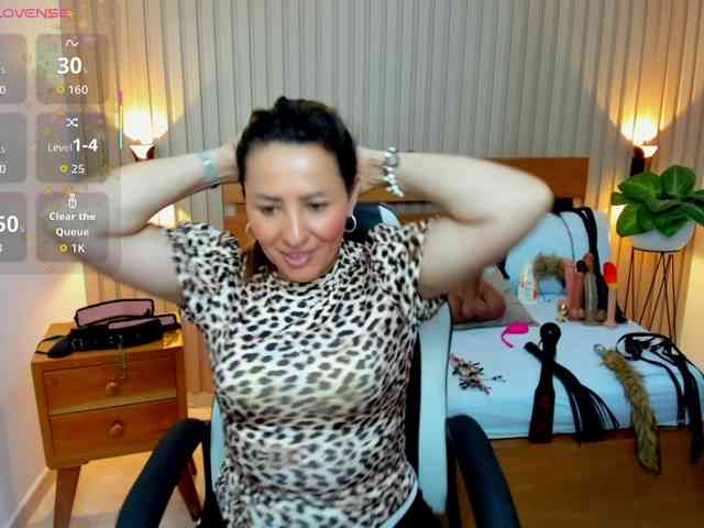 luciana-ballesteros webcam