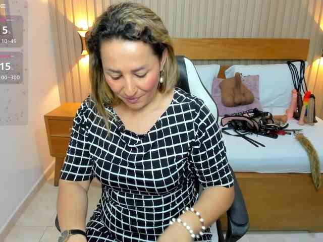 luciana-ballesteros webcam