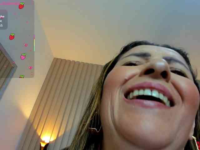 luciana-ballesteros webcam