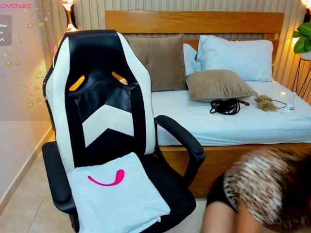 luciana-ballesteros webcam