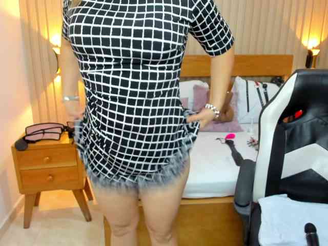 luciana-ballesteros webcam