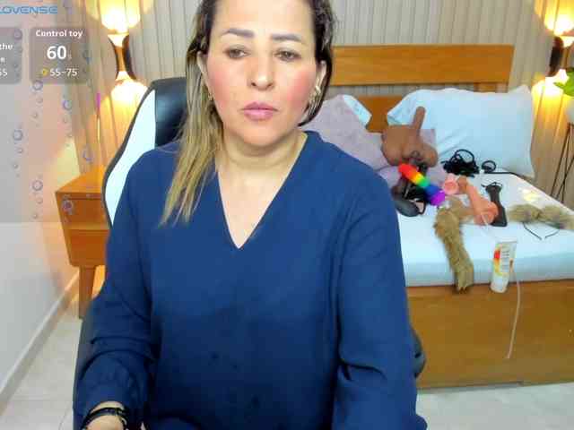 luciana-ballesteros webcam