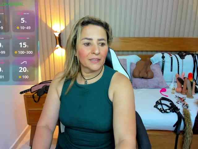 luciana-ballesteros webcam