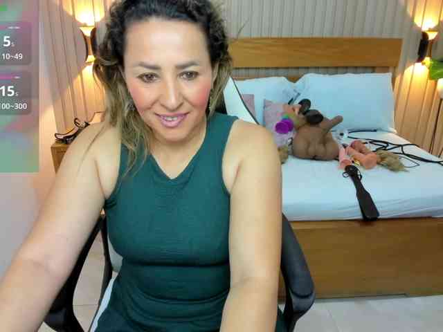 luciana-ballesteros webcam