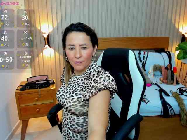 luciana-ballesteros webcam