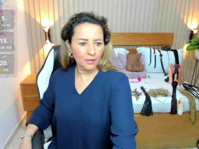 luciana-ballesteros webcam
