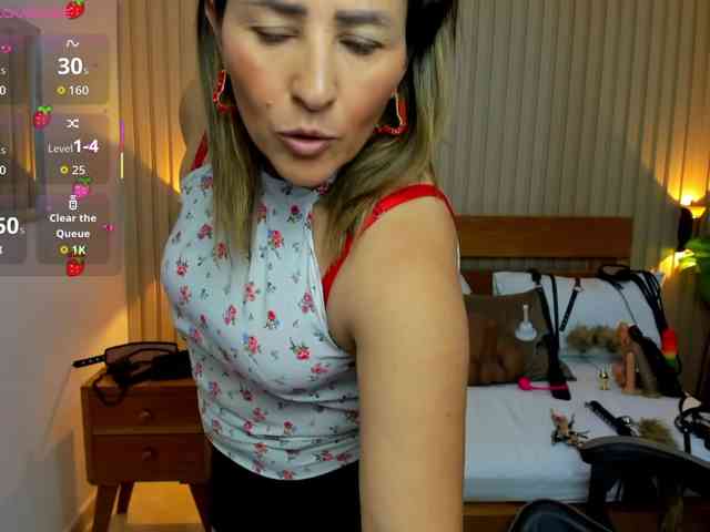 luciana-ballesteros webcam