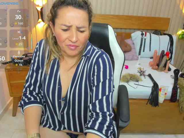 luciana-ballesteros webcam