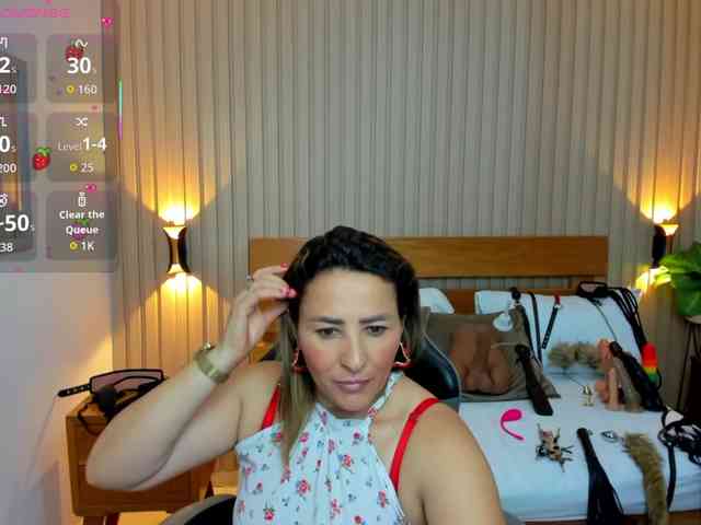 luciana-ballesteros webcam