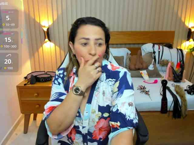 luciana-ballesteros webcam