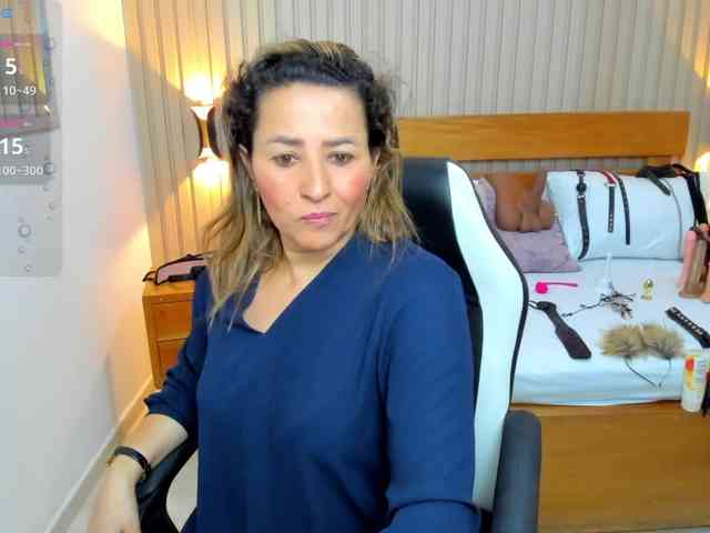 luciana-ballesteros webcam