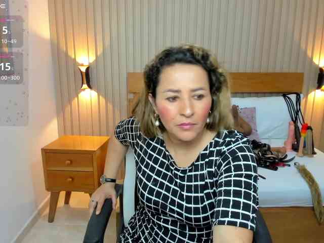 luciana-ballesteros webcam