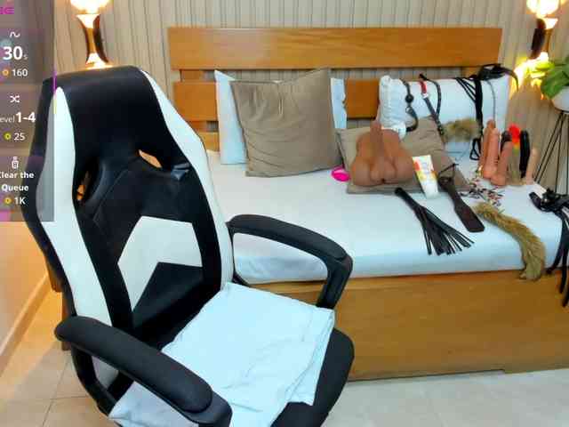 luciana-ballesteros webcam