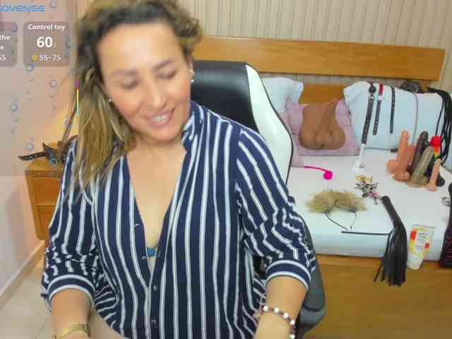 luciana-ballesteros webcam