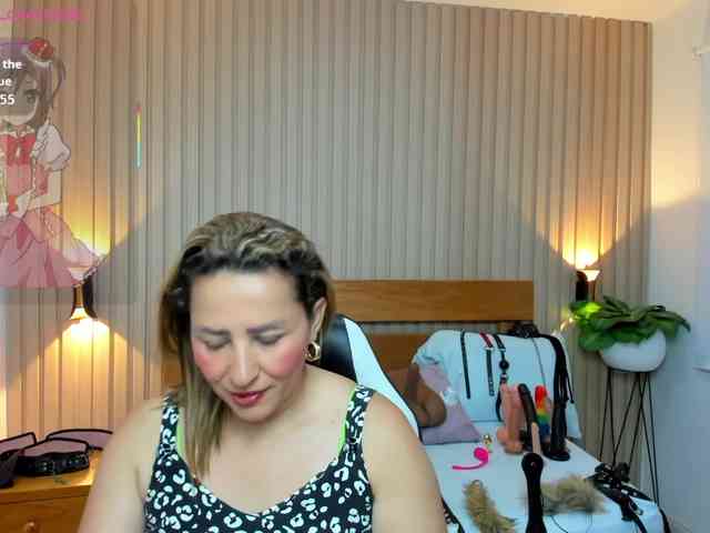 luciana-ballesteros webcam