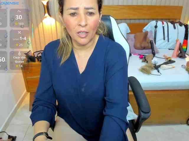 luciana-ballesteros webcam