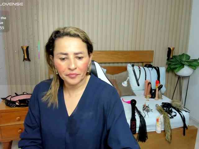 luciana-ballesteros webcam