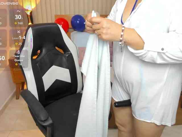 luciana-ballesteros webcam