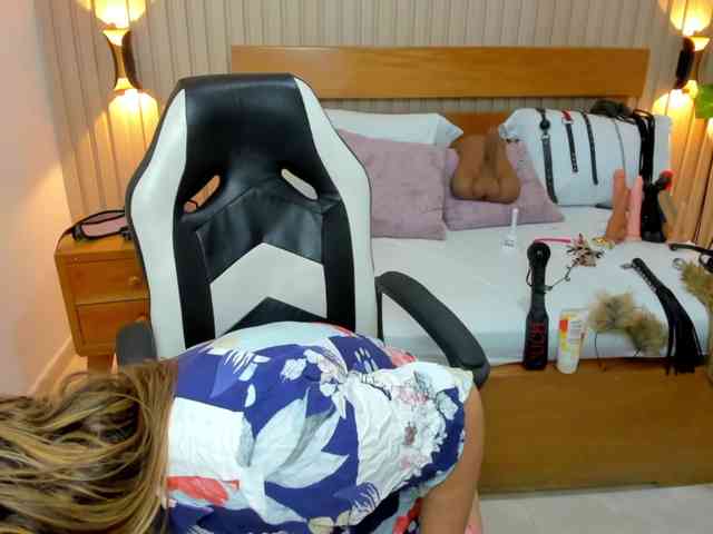 luciana-ballesteros webcam