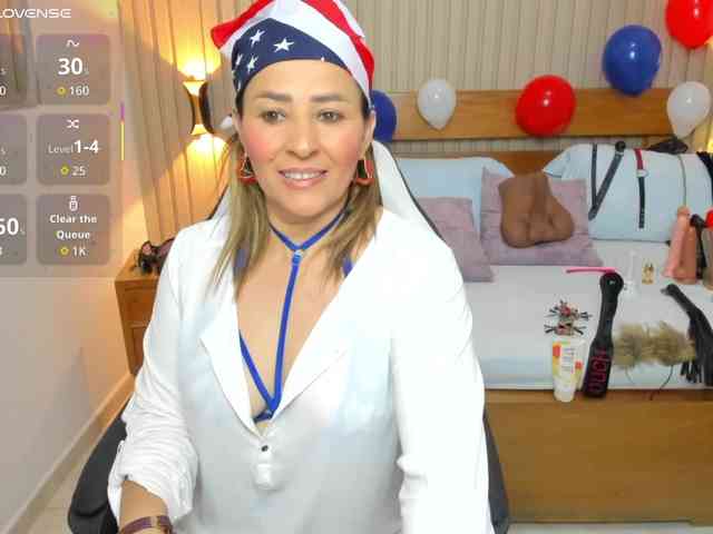 luciana-ballesteros webcam