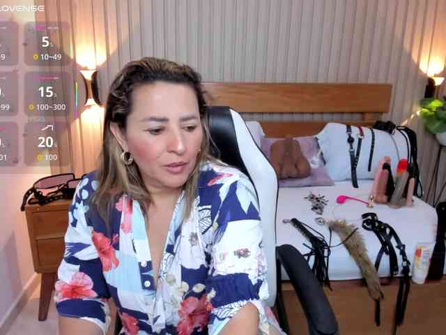 luciana-ballesteros webcam