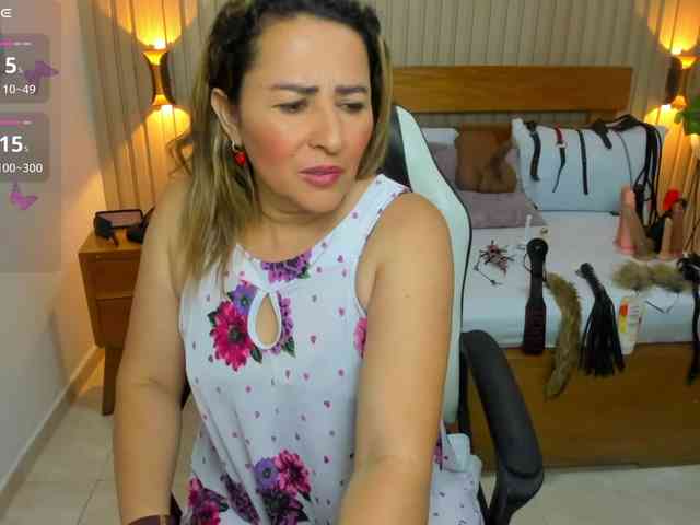 luciana-ballesteros webcam